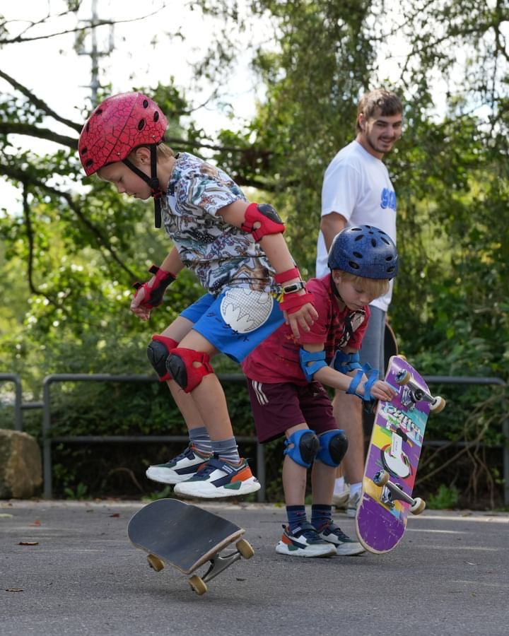 Skateboarding School Luxembourg Coach Letz skate
Lessons